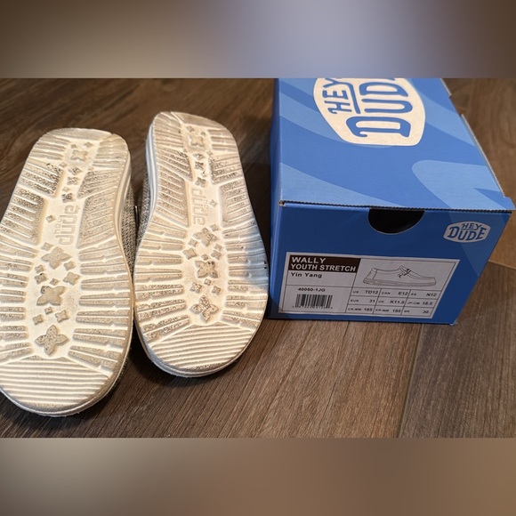 Hey Dude Charcoal Wally Shoes Size 12 Toddler - Picture 2 of 3